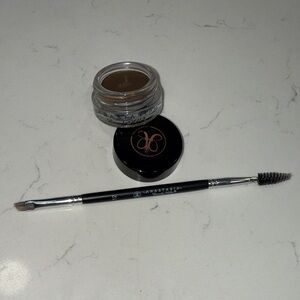 Anastasia Beverly Hills Brow Pomade - Soft Brown